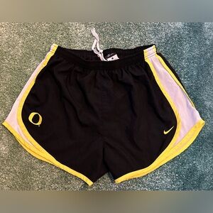 Women’s Oregon Ducks Dri-Fit Tempo Short - Size L